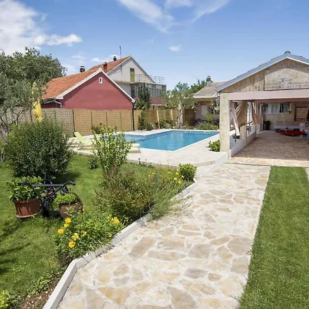- Sibenik Riviera 7177 Holiday home Brnjica